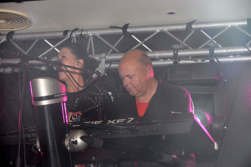../Images/Crazy Little Things (Queen Tribute) in VdG 220.jpg